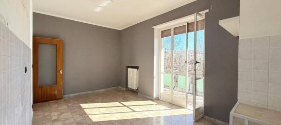 3غرفة شقة في Nichelino, Italy رقم 38572 12