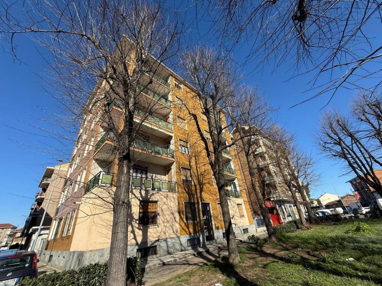 3غرفة شقة في Nichelino, Italy رقم 38572