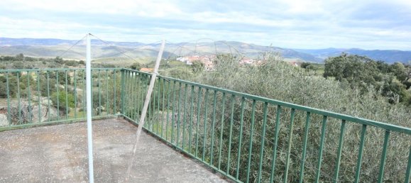 Casa de 2 dormitorios en Torre de Moncorvo, Portugal No. 39091 8