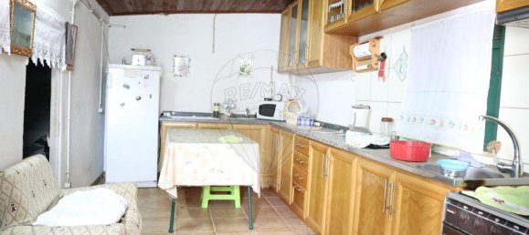 Casa de 2 dormitorios en Torre de Moncorvo, Portugal No. 39091 3