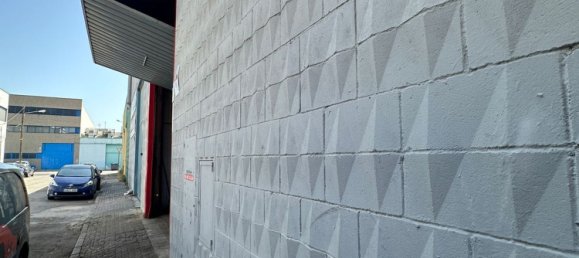 305m² Warehouse in Badalona, Spain No. 168555 4