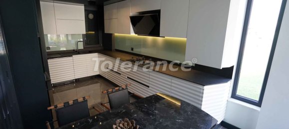 Villa 5+1 in Antalya, Turkey No. 775 5