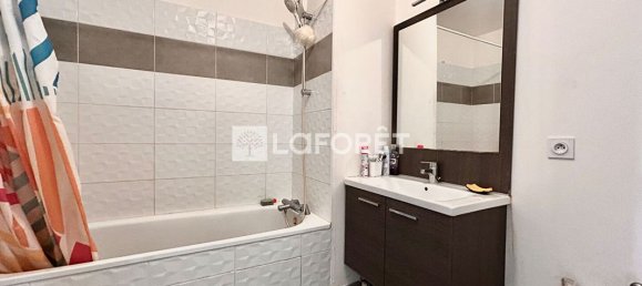 2 bedrooms Apartment in Bagnolet, France No. 291973 6