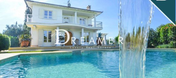 11 rooms Villa in Pietrasanta, Italy No. 35783 4