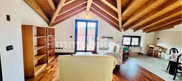 1 bedroom Apartment in Cittiglio, Italy No. 295724 4