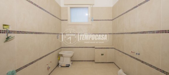 2 bedrooms House in Cesena, Italy No. 167576 6