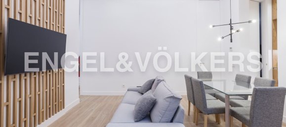 Apartamento de 3 dormitorios en Madrid, Spain No. 127734 16