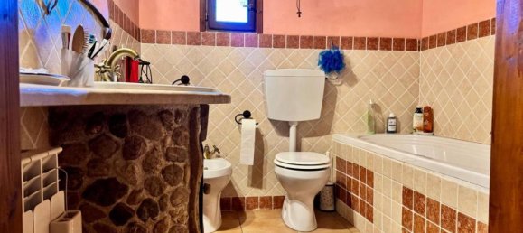 Villa de 4 habitaciónes en Scandriglia, Italy No. 35241 29