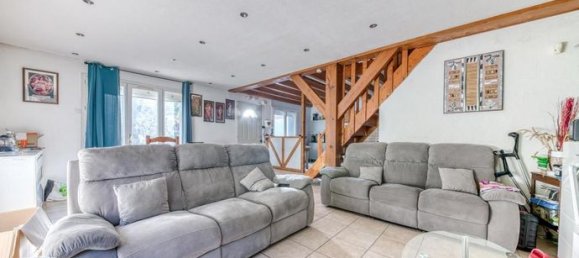 3 Schlafzimmer Haus in Ain, France, Nr. 309353 4
