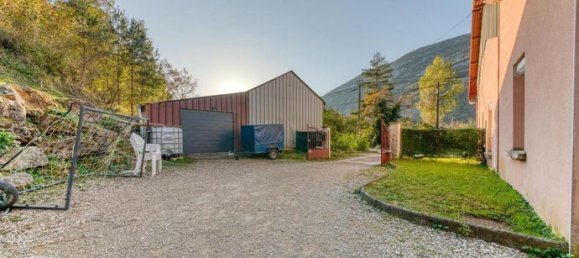 3 Schlafzimmer Haus in Ain, France, Nr. 309353 2