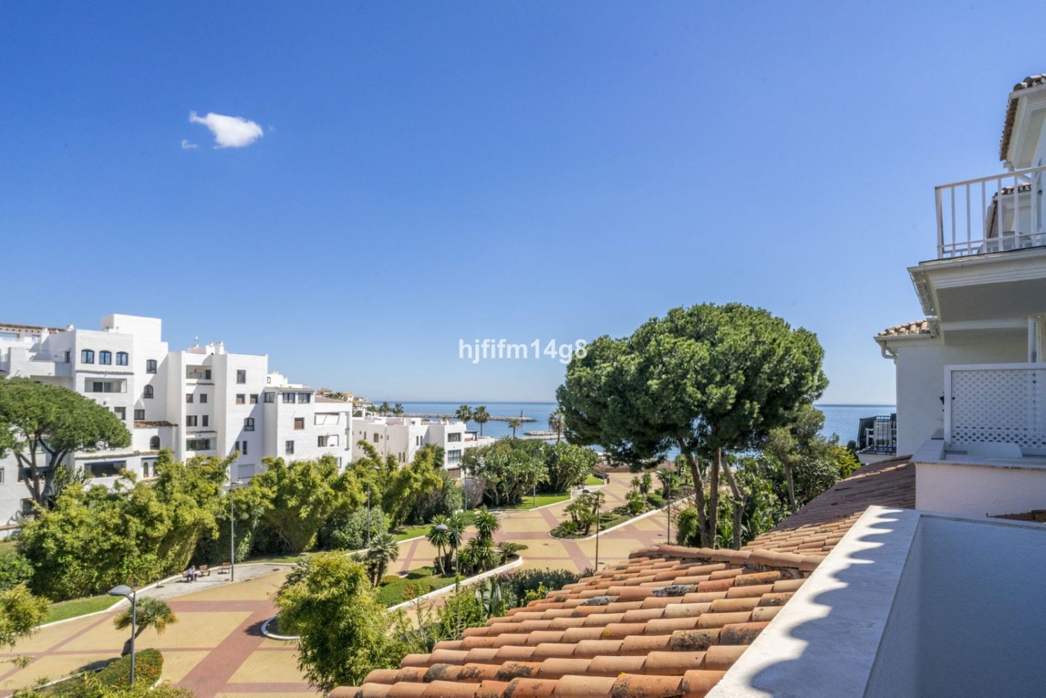 2 bedrooms Apartment in Marbella, Spain No. 147171