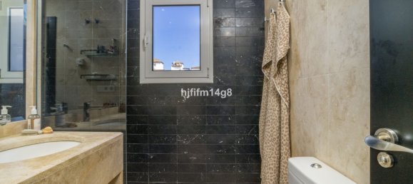 2 bedrooms Apartment in Marbella, Spain No. 147171 9