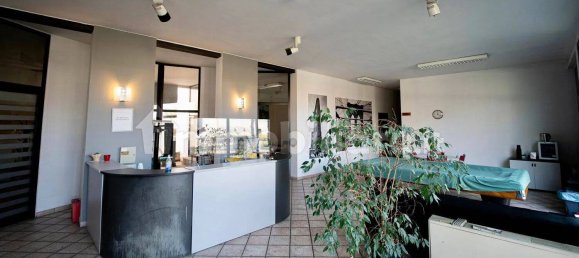1464m² Building in Fiorano Modenese, Italy No. 198954 6