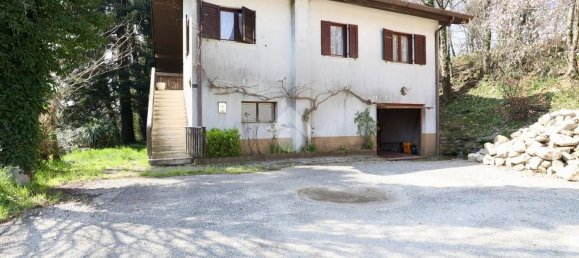 4 rooms House in Udine, Italy No. 53861 35