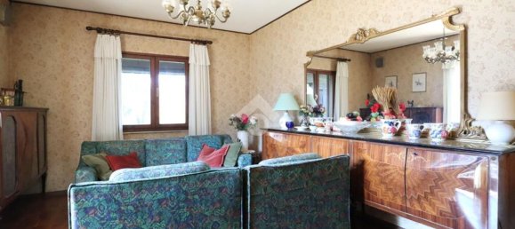 4 rooms House in Udine, Italy No. 53861 8