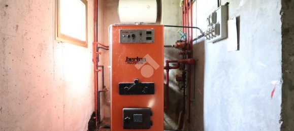 4 rooms House in Udine, Italy No. 53861 32