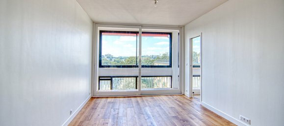 3 Schlafzimmer Wohnung in Saint-Germain-en-Laye, France, Nr. 164689 2