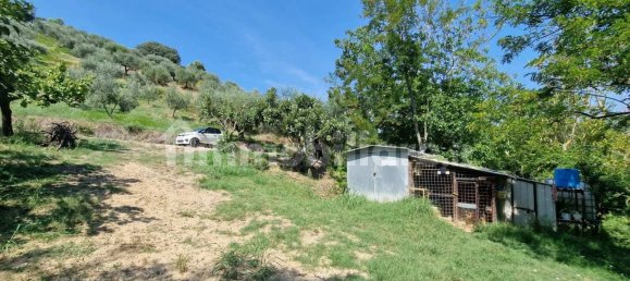 Terreno en Montesilvano, Italy 3400 m² No. 343617 4