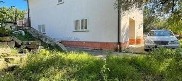 4غرفة منزل في Ariano Irpino, Italy رقم 165105 36