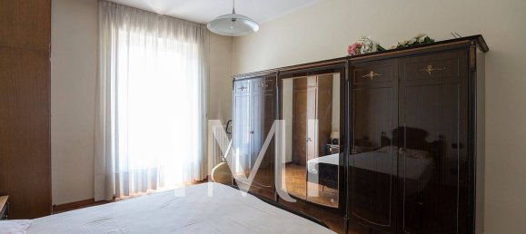 3 bedrooms Apartment in Milan, Italy No. 360117 17