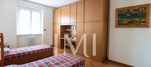 3 bedrooms Apartment in Milan, Italy No. 360117 20