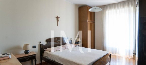 3 bedrooms Apartment in Milan, Italy No. 360117 15
