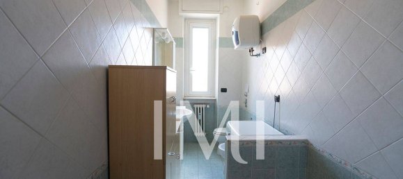 3 bedrooms Apartment in Milan, Italy No. 360117 23