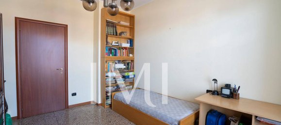 3 bedrooms Apartment in Milan, Italy No. 360117 14