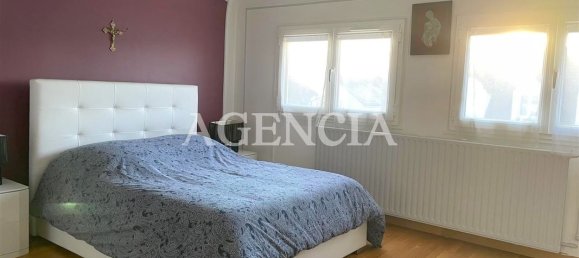 4 bedrooms House in Ormesson-sur-Marne, France No. 164058 5