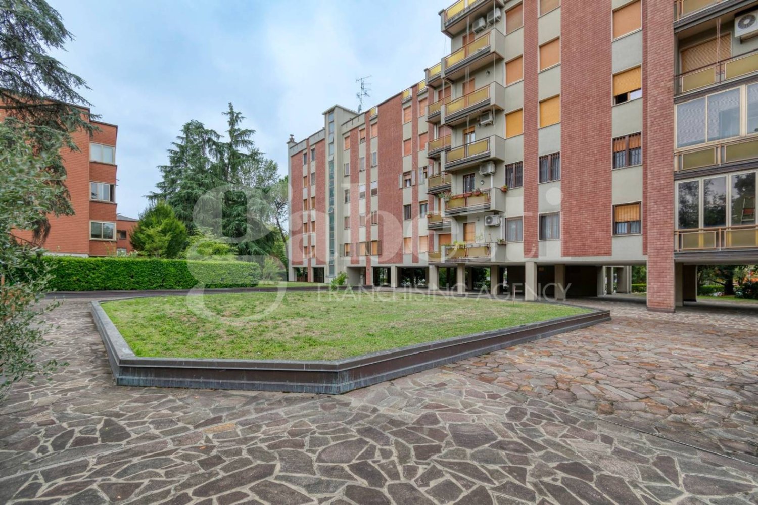 2 chambres Appartement à San Lazzaro di Savena, Italy No. 337866