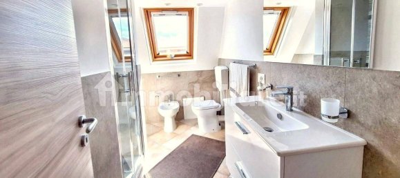 1 bedroom Garage in Carini, Italy No. 337316 6