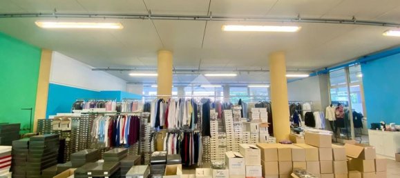 Склад 830м² в Томболо, Италия № 334734 26