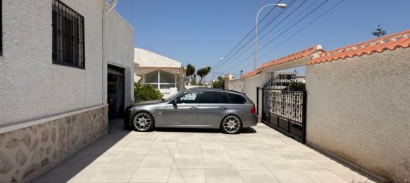 Villa de 3 dormitorios en Torrevieja, Spain No. 183522 56