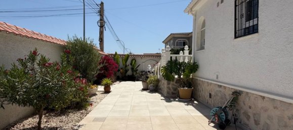 Villa de 3 dormitorios en Torrevieja, Spain No. 183522 57