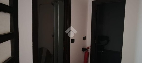 180m² Warehouse in Campi Bisenzio, Italy No. 340844 13