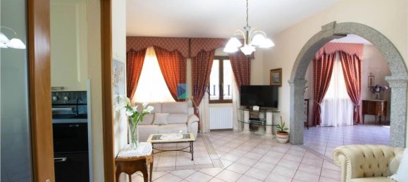 6 Schlafzimmer Villa in Luras, Italy, Nr. 326987 9