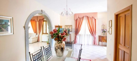 6 Schlafzimmer Villa in Luras, Italy, Nr. 326987 13