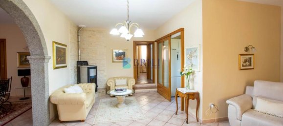 6 Schlafzimmer Villa in Luras, Italy, Nr. 326987 7