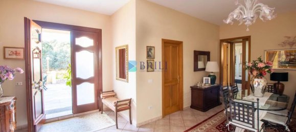 6 Schlafzimmer Villa in Luras, Italy, Nr. 326987 5