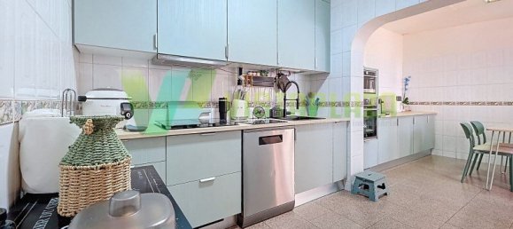 3 bedrooms Villa in Portimao, Portugal No. 250584 5