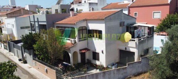 3 bedrooms Villa in Portimao, Portugal No. 250584 22