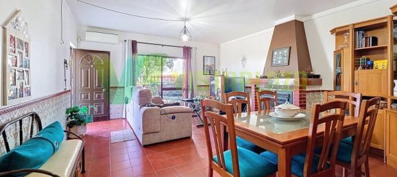 3 bedrooms Villa in Portimao, Portugal No. 250584 3