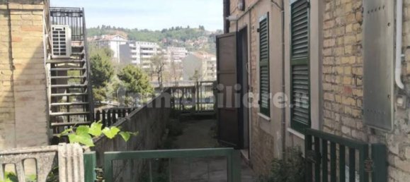 مكتب في Chieti, Italy 47متر مربع رقم 182131 3