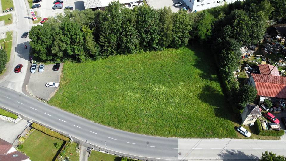 Terreno en Ried in der Riedmark, Austria 2749 m² No. 81705