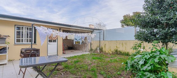 4 bedrooms House in Senhora da Hora, Portugal No. 24075 6