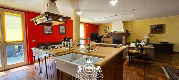 5 Schlafzimmer Villa in Arizzano, Italy, Nr. 135943 33