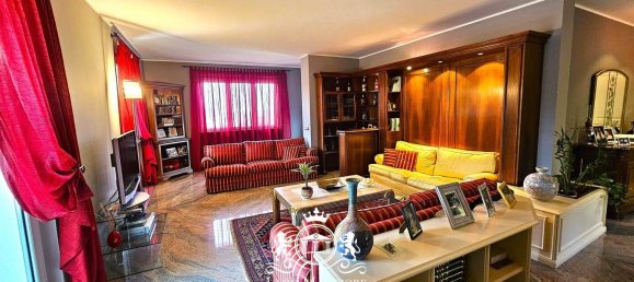 5 Schlafzimmer Villa in Arizzano, Italy, Nr. 135943 26