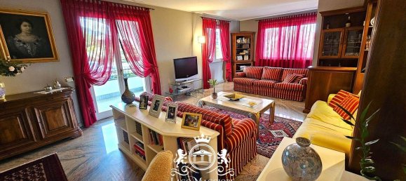 5 Schlafzimmer Villa in Arizzano, Italy, Nr. 135943 25
