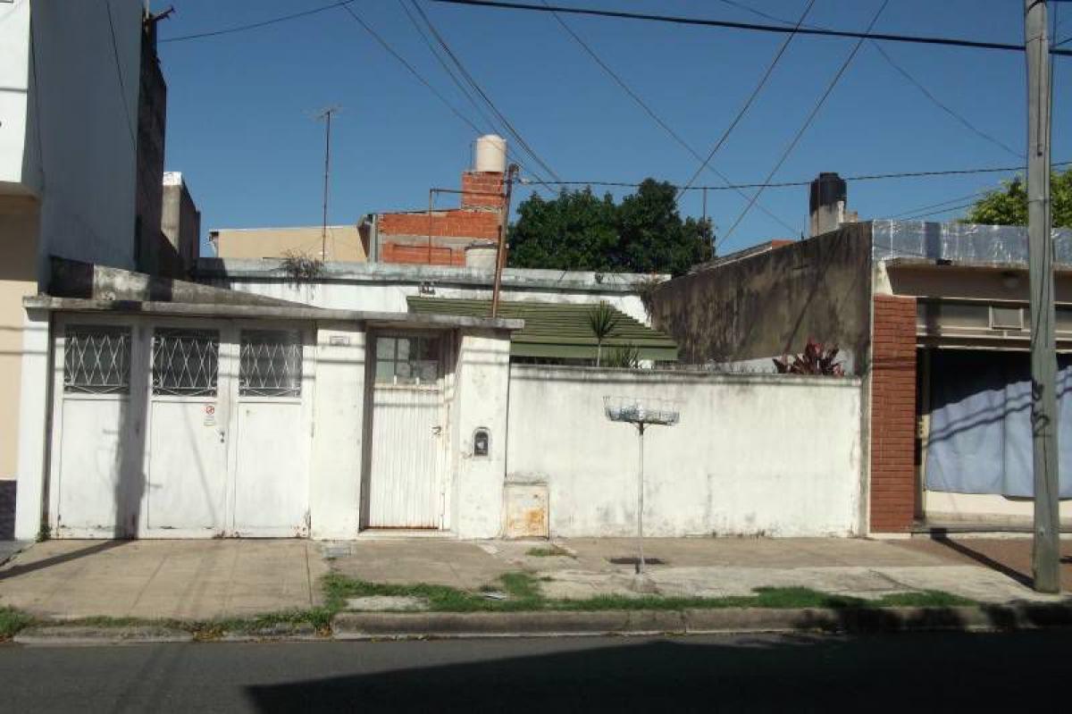 190m² Land in Bermudez, Argentina No. 42823