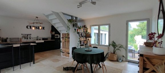 Casa de 3 dormitorios en Nesles-la-Vallee, France No. 179345 24